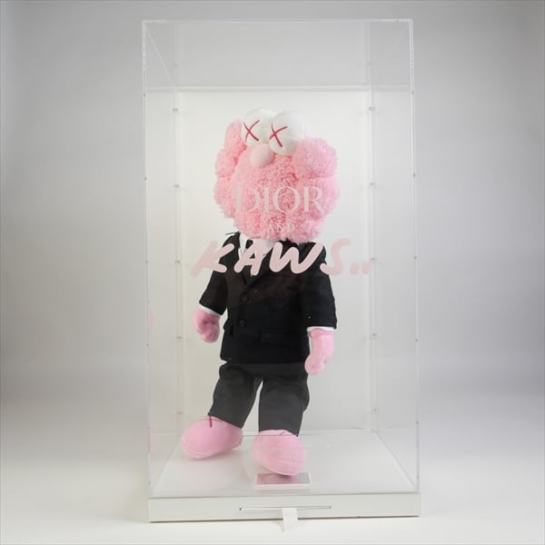 Size【フリー】 KAWS カウズ ×DIOR ディオール BFF Dior Plush SUIT フィギュア ピンク 【中古品-良い】  20755988 | STAY246 powered by BASE