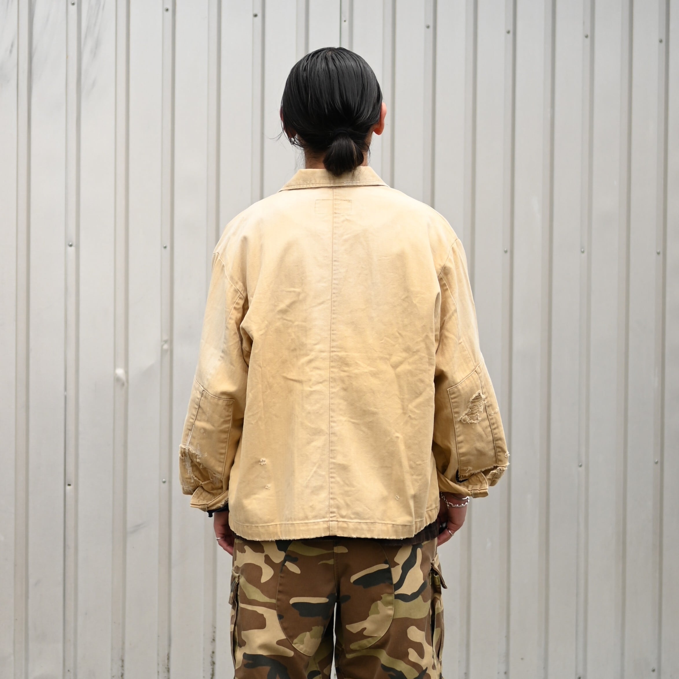 ANACHRONORM(アナクロノーム)絶妙なダメージ加工TEEと新作カモ柄