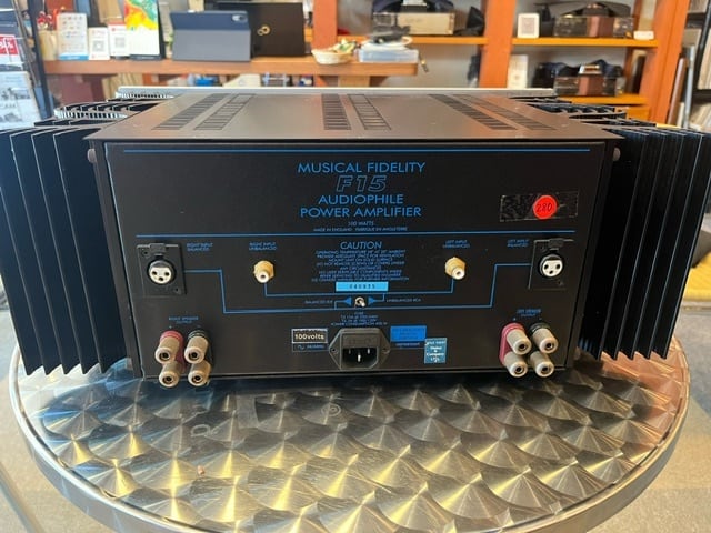 ミュージカルフィディリティー F15（ステレオパワーアンプ） | J.O.