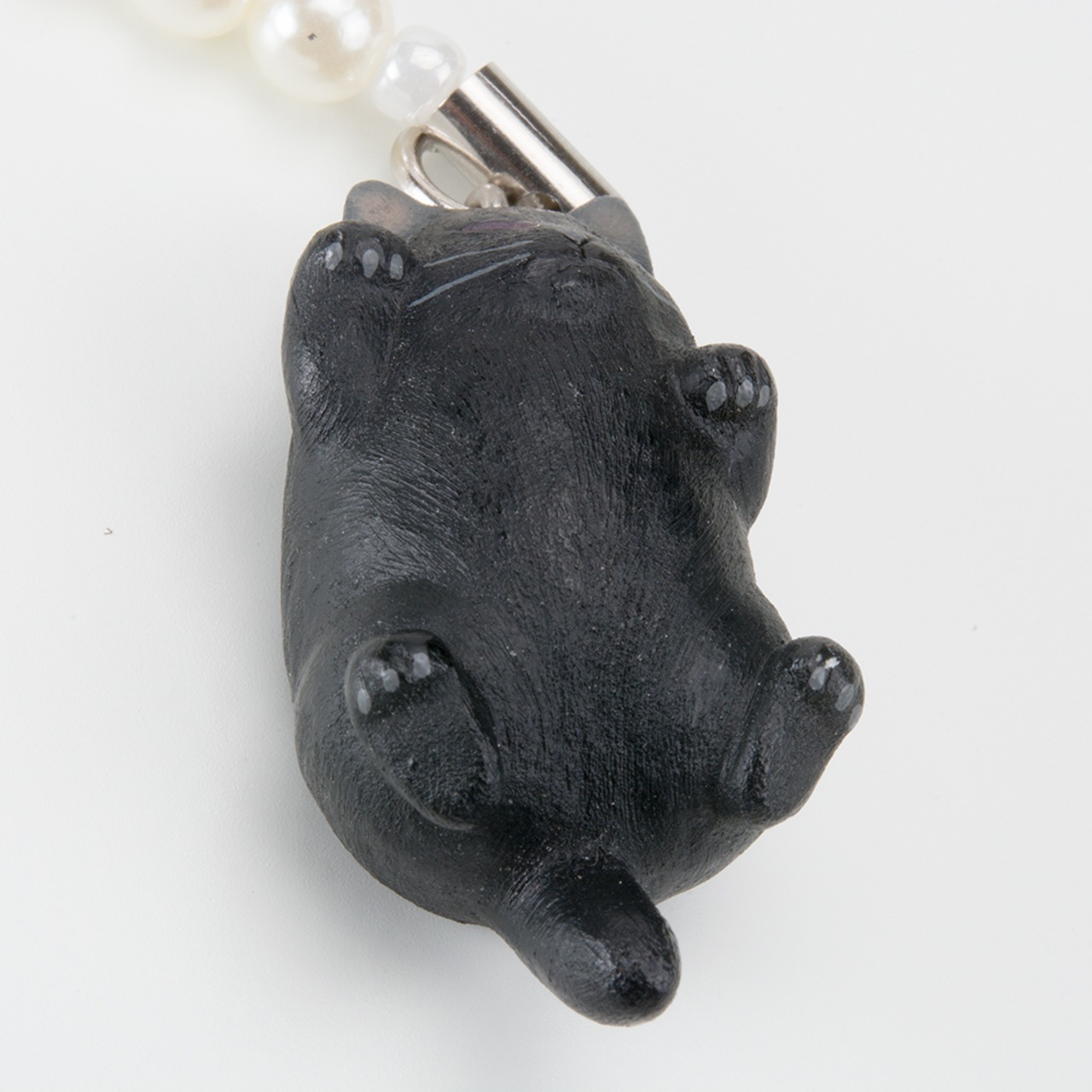 ペットラバーズ 猫どん でぶ猫 黒 ビーズ ストラップ N-2305