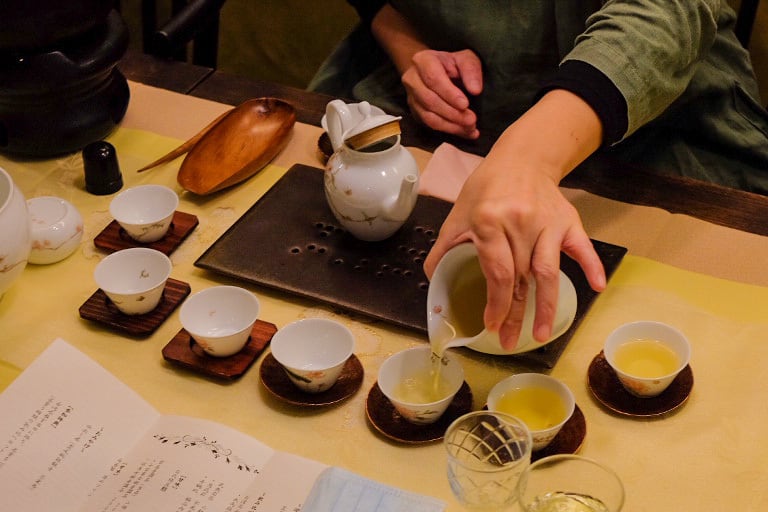 【イベント予約】「洪藝庭の台湾茶教室 」2025年11月30日(土)10:00~12:00