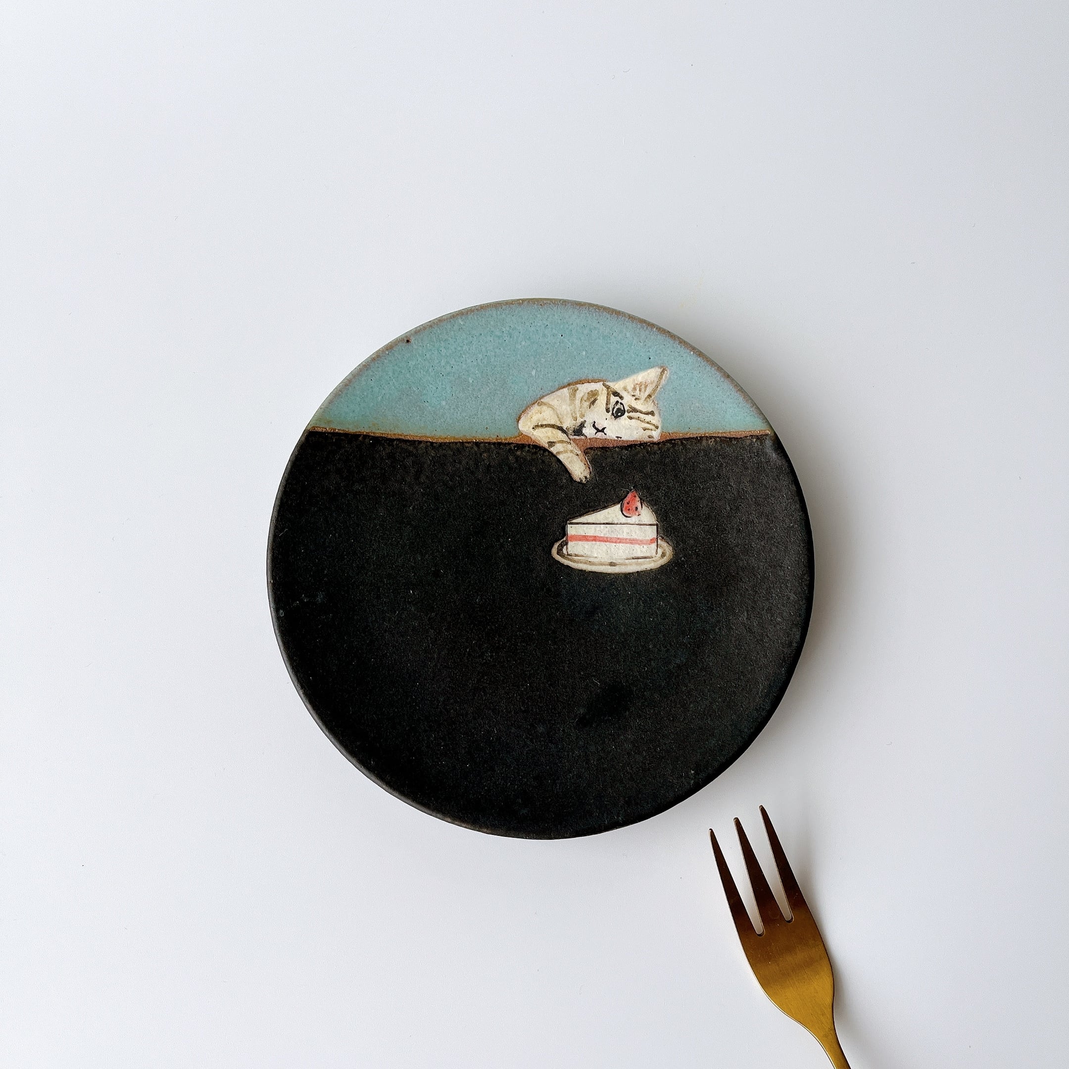 acne pottery studio 白ネコ　壁掛け　一名様のみ Acne pottery studio｜絵皿小 ・ネコ | Lucy-secretcloset-
