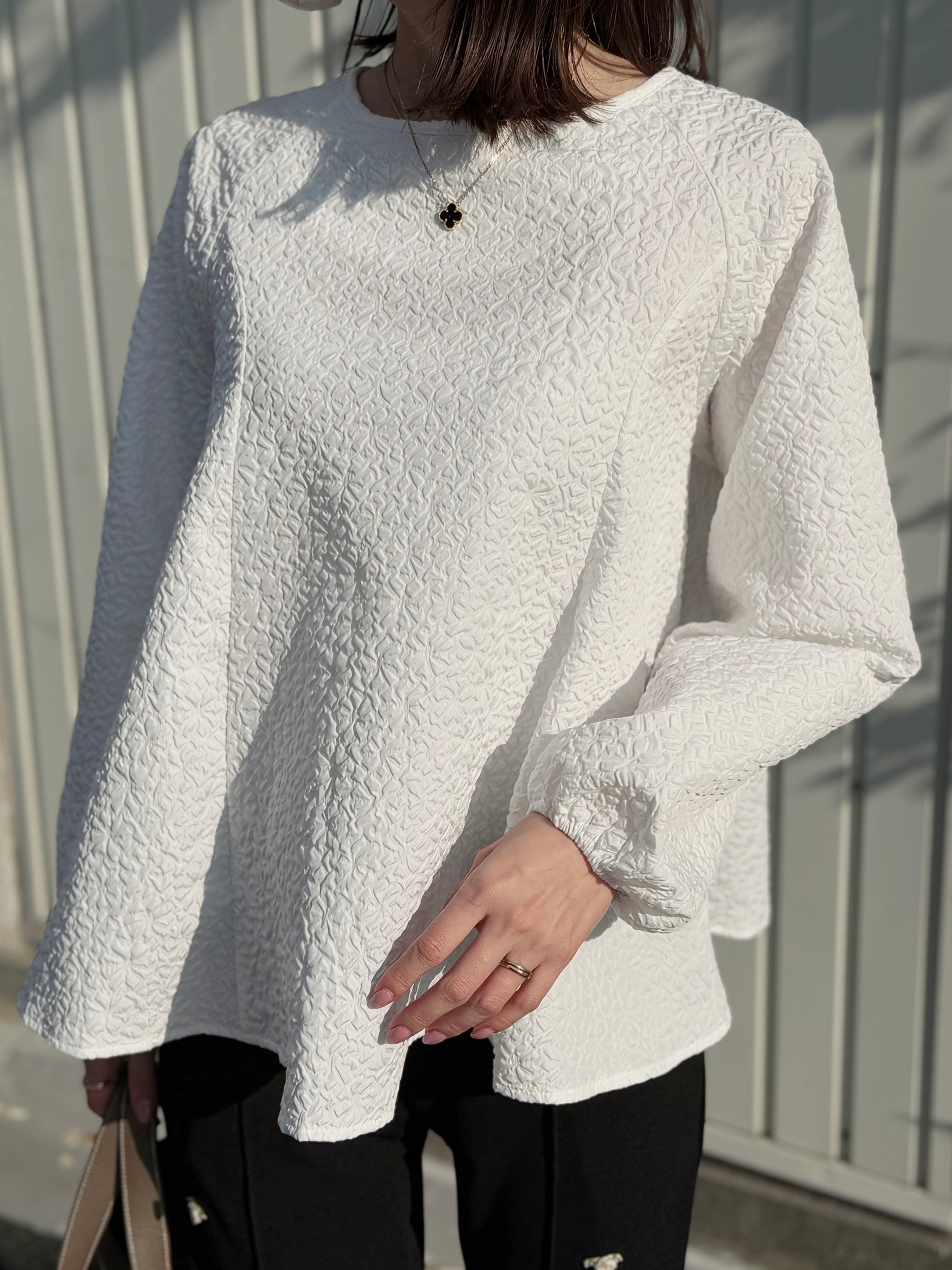 ジャガードバックタイトップス