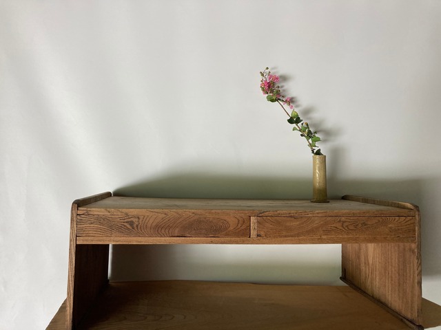 古い味わいのある文机〖古家具〗