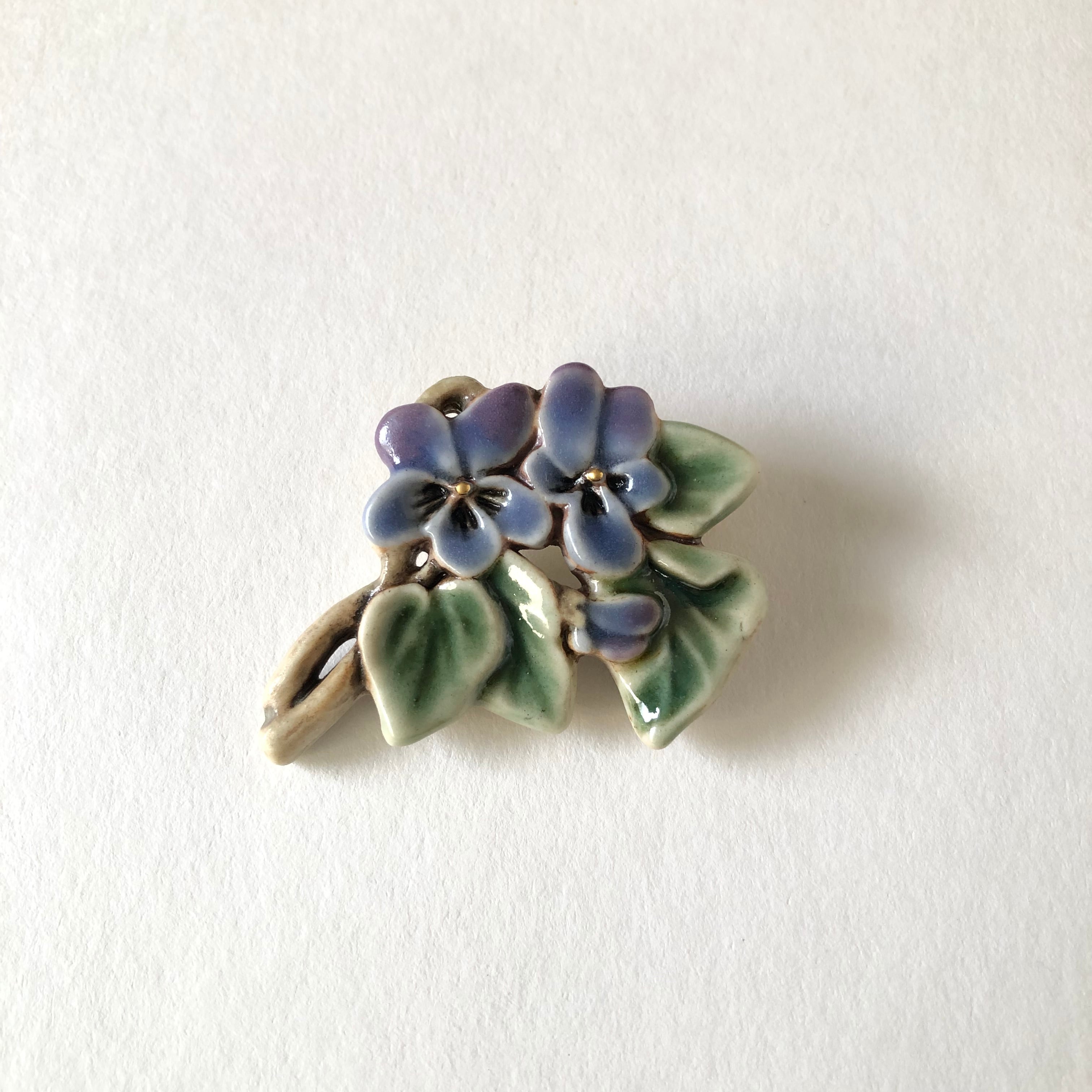 すみれ ブローチ | Atelier Tone Online Shop