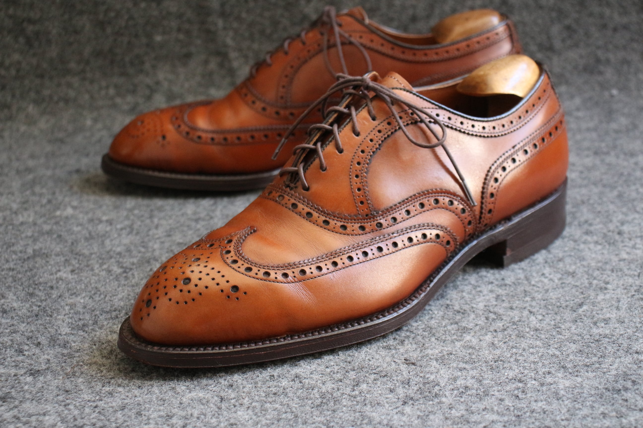 SUPER 8 SHOES