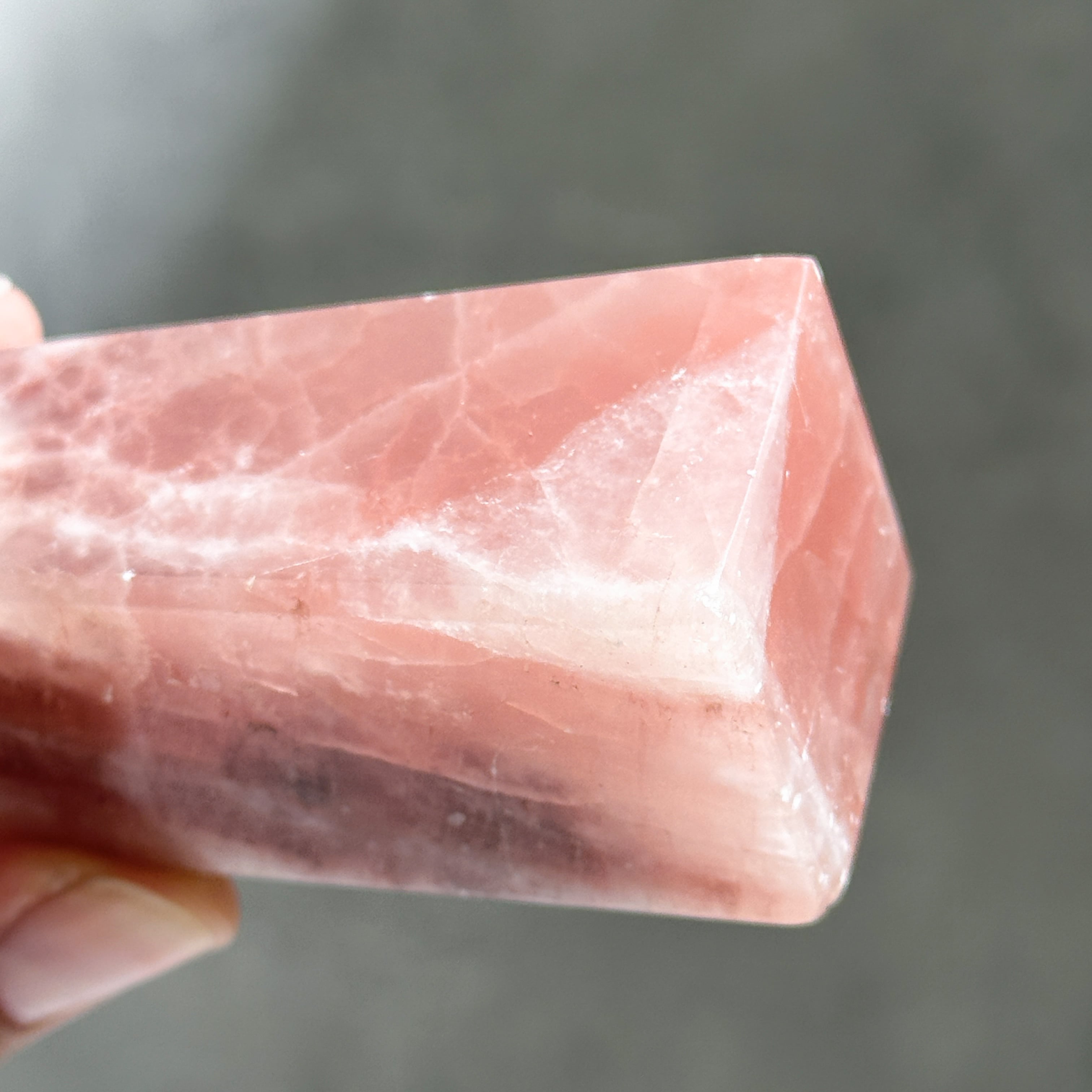 ローズカルサイト タワー型31◇Rose Calcite◇天然石・鉱物