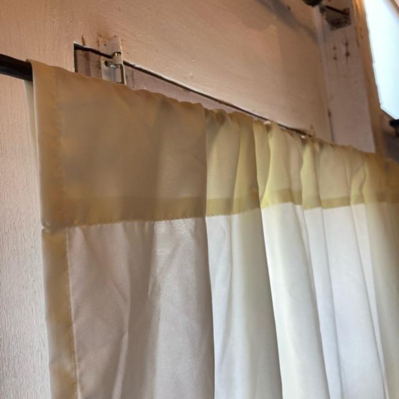 TOPANGA Fabric ボリュームラッフルカーテン アイボリー 130×160cm インテリア カーテン テーブルクロス ソファ フリルカーテン カーテンポール