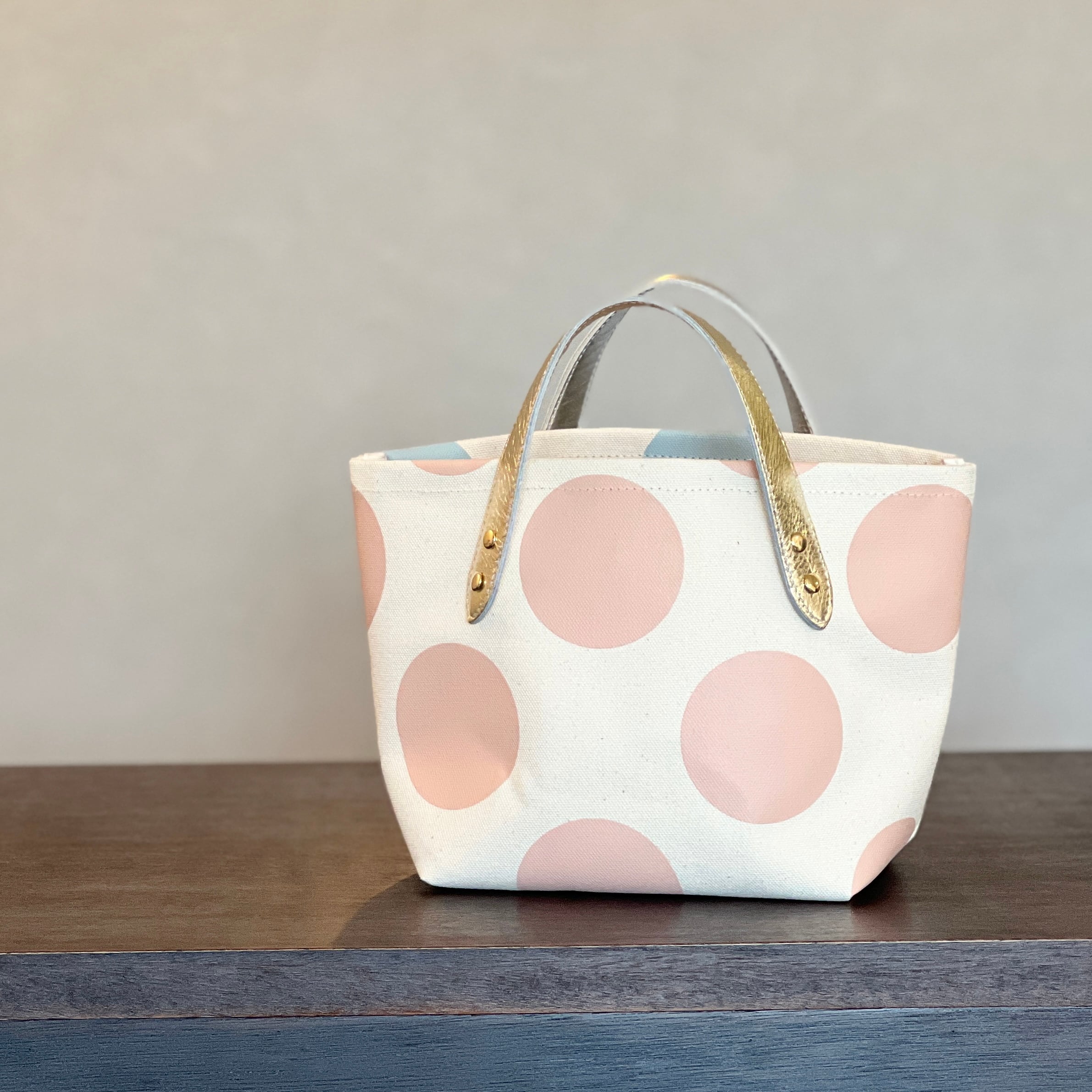 限定色〕ドットトート ランチサイズ 本体 ピンクドット / ブルードット