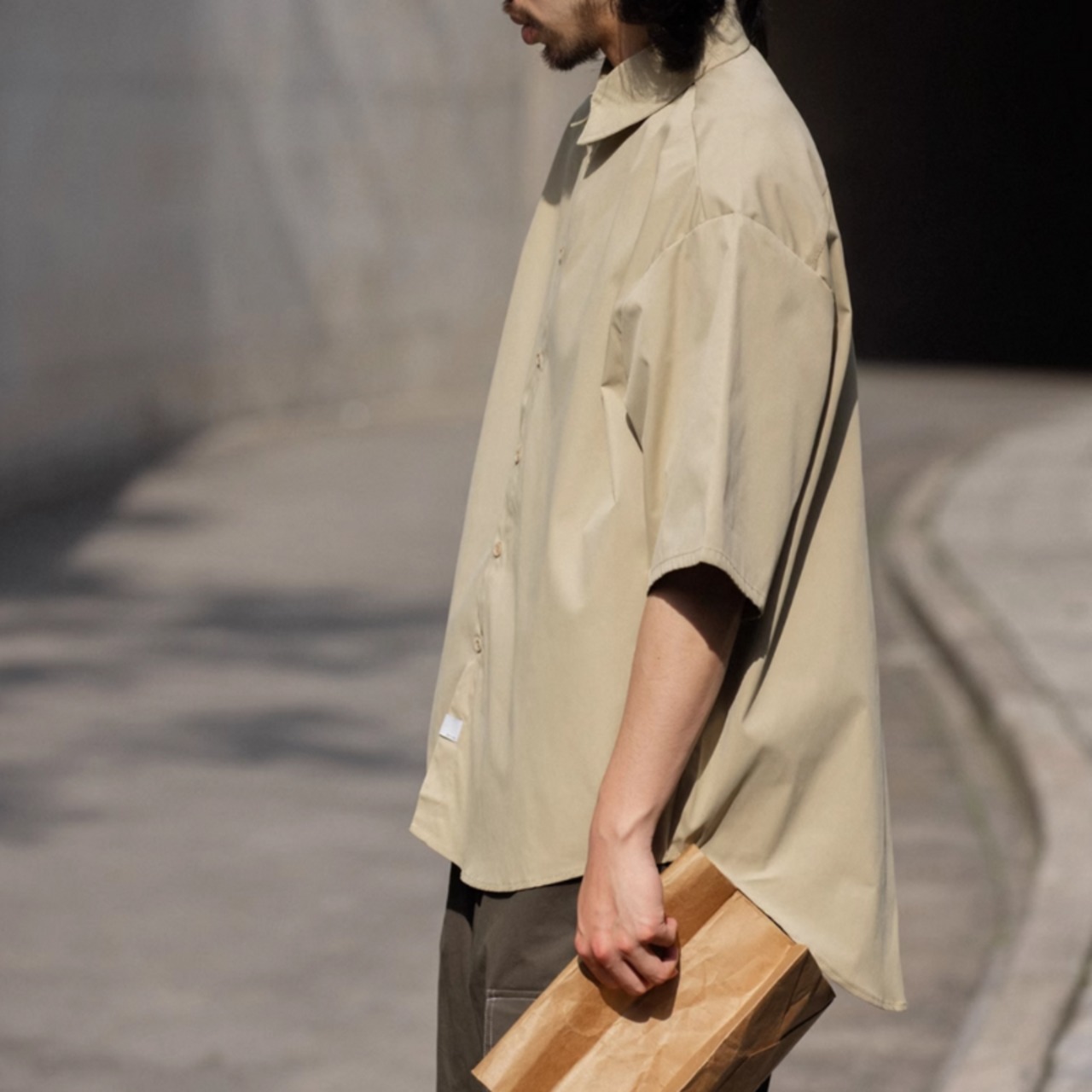 カラーシンプルドレープシャツ　0694