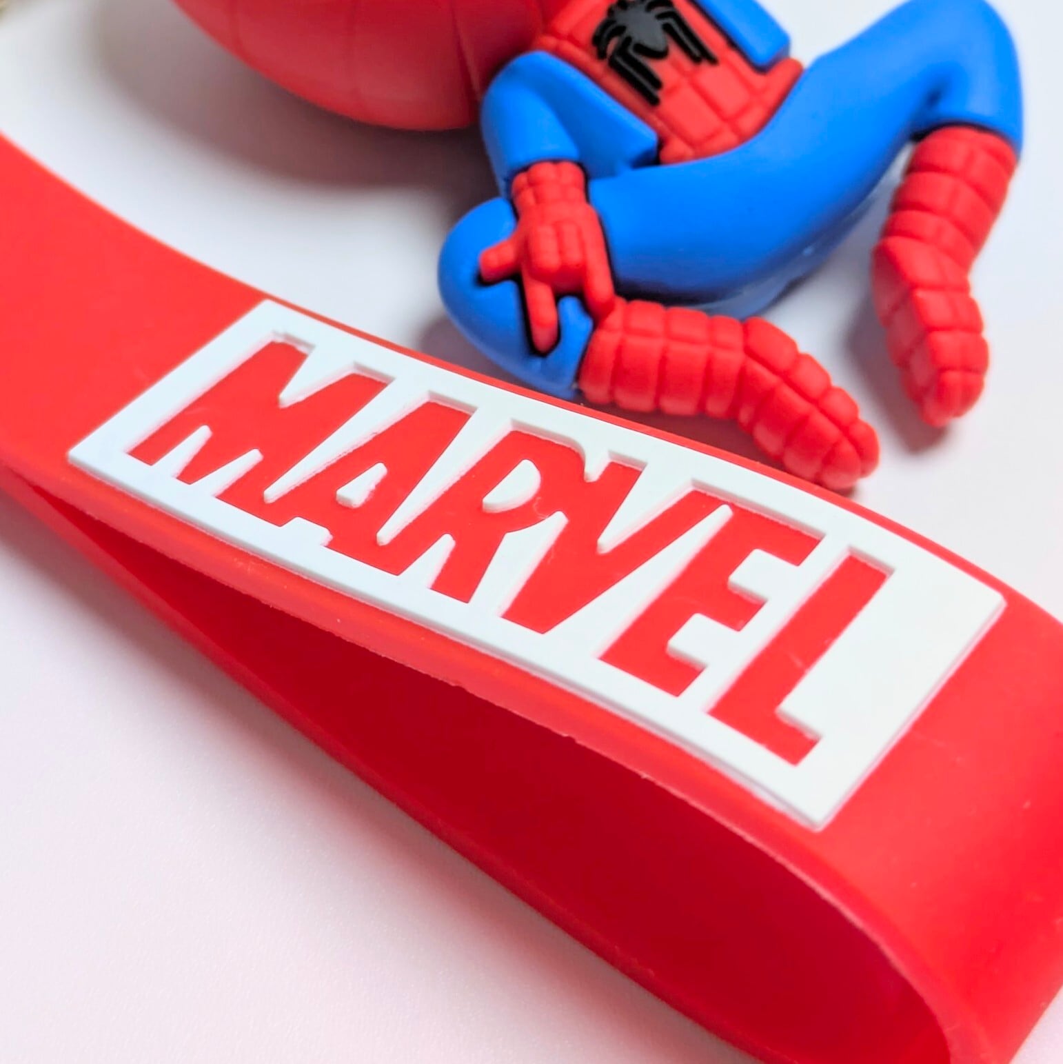 ♧【 Spider-Man（ スパイダーマン  ）】 3D Rubber KeyHolder / ラバーキーホルダー / フィギュアキーホルダー〚アメリカン雑貨 アメトイ〛