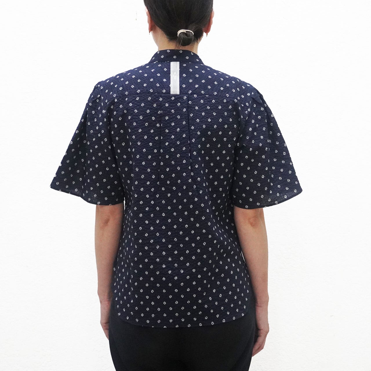 ミラクルウェーブプリント バンドカラー シャツ [MINSAH] レディース