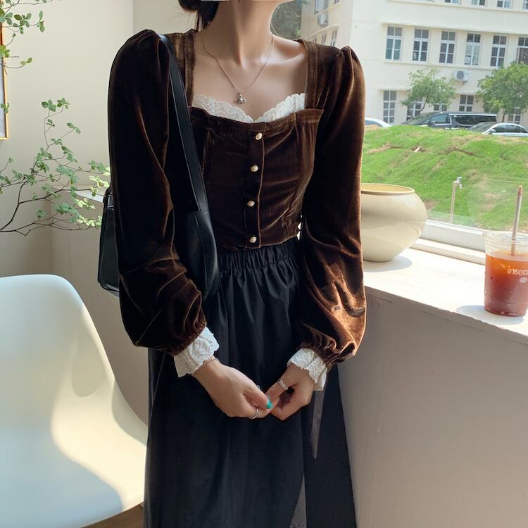 2020年初秋新しいレトロベルベットレーススクエアカラーシャツ女性デザインセンスニッチ学生長袖シャツ クレセントシティ86602504247