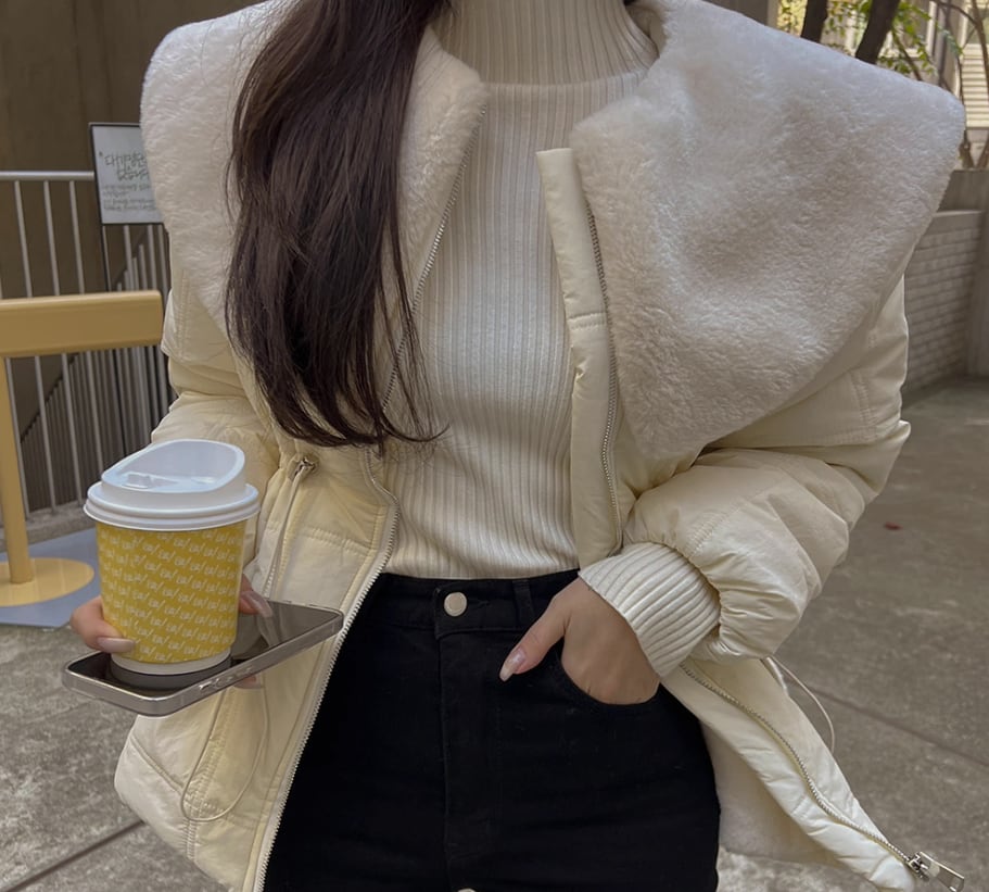 ノーカラーファー襟ジャケット