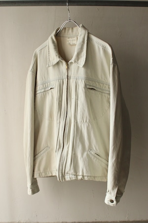 1980’s urban equipment 2nd type white denim jacket . size large .