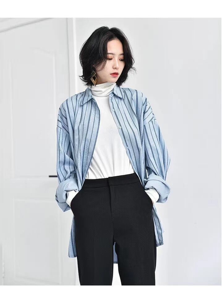 レギュラーカラーストライプシャツ