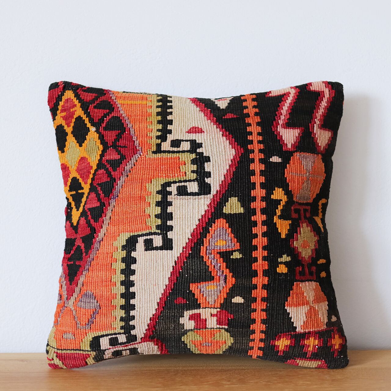 クッションカバー】オールドキリム／一点もの／40cm×40cm／クッション