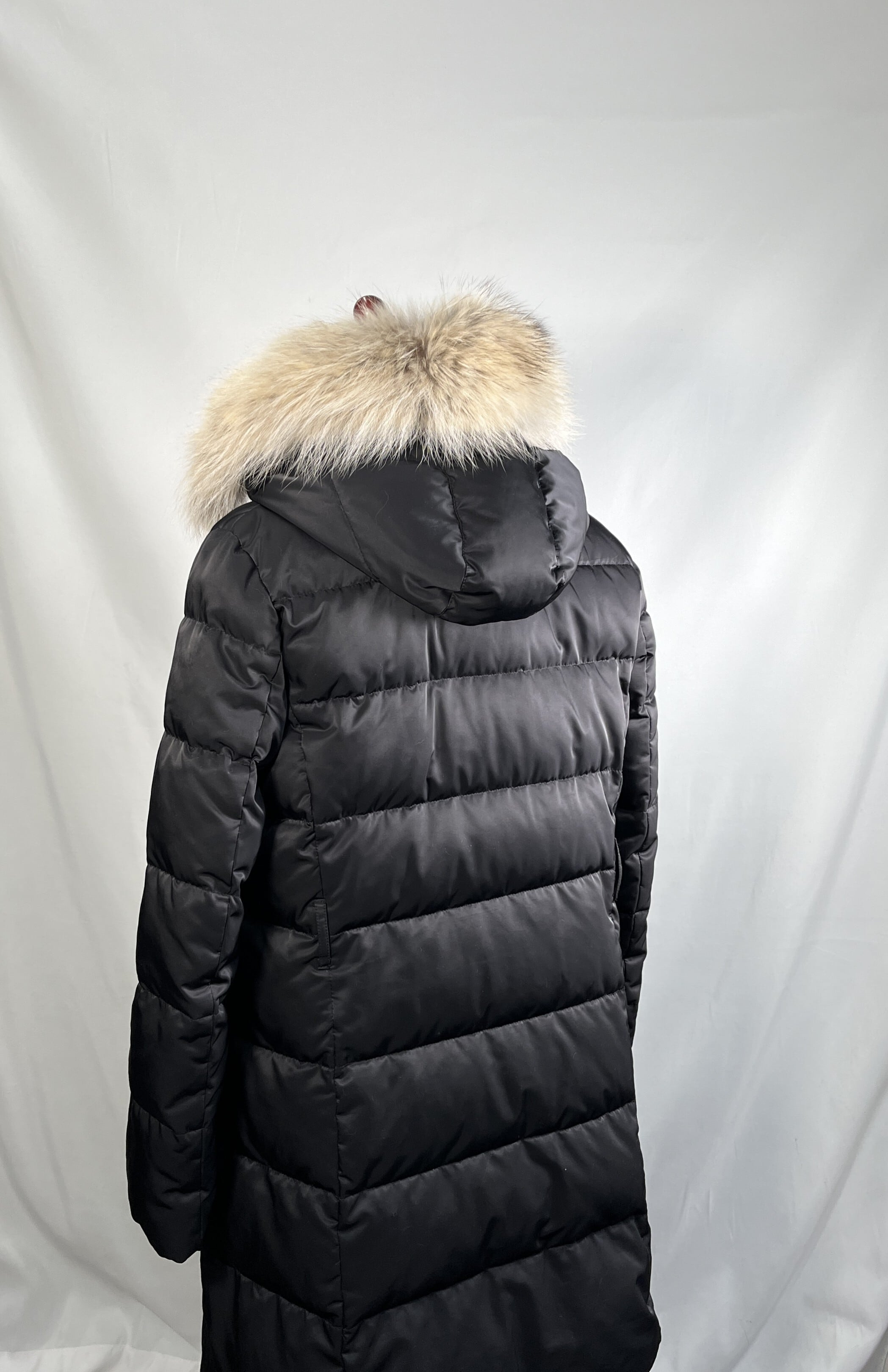  コヨーテファー付きブラック 北米産コヨーテ フードファーリメイクサービス リアルファーへ付け替え