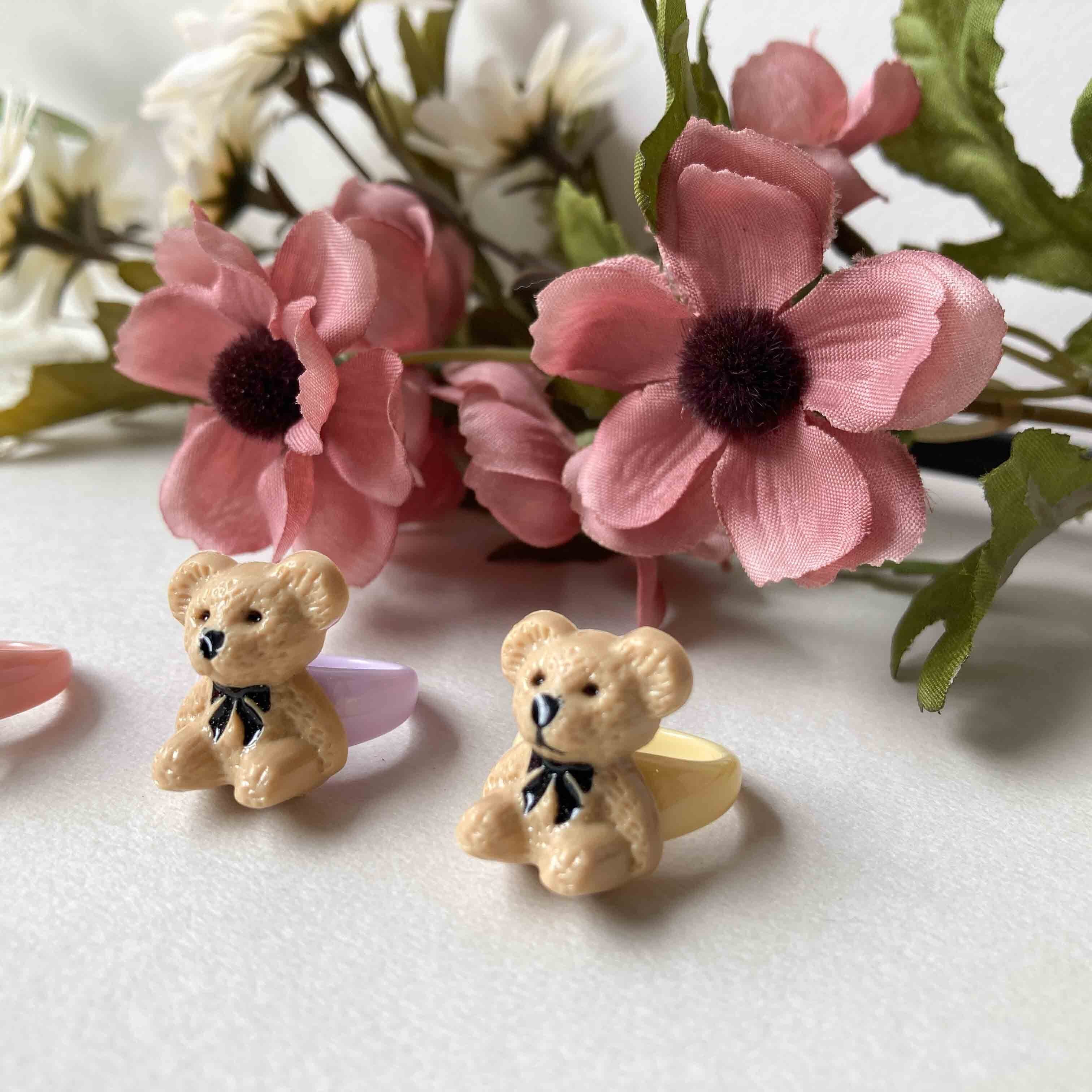再入荷〉おすわりクマのキッズリング | Dua-アクセサリーパーツショップ