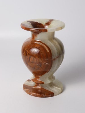 ONYX VASE short