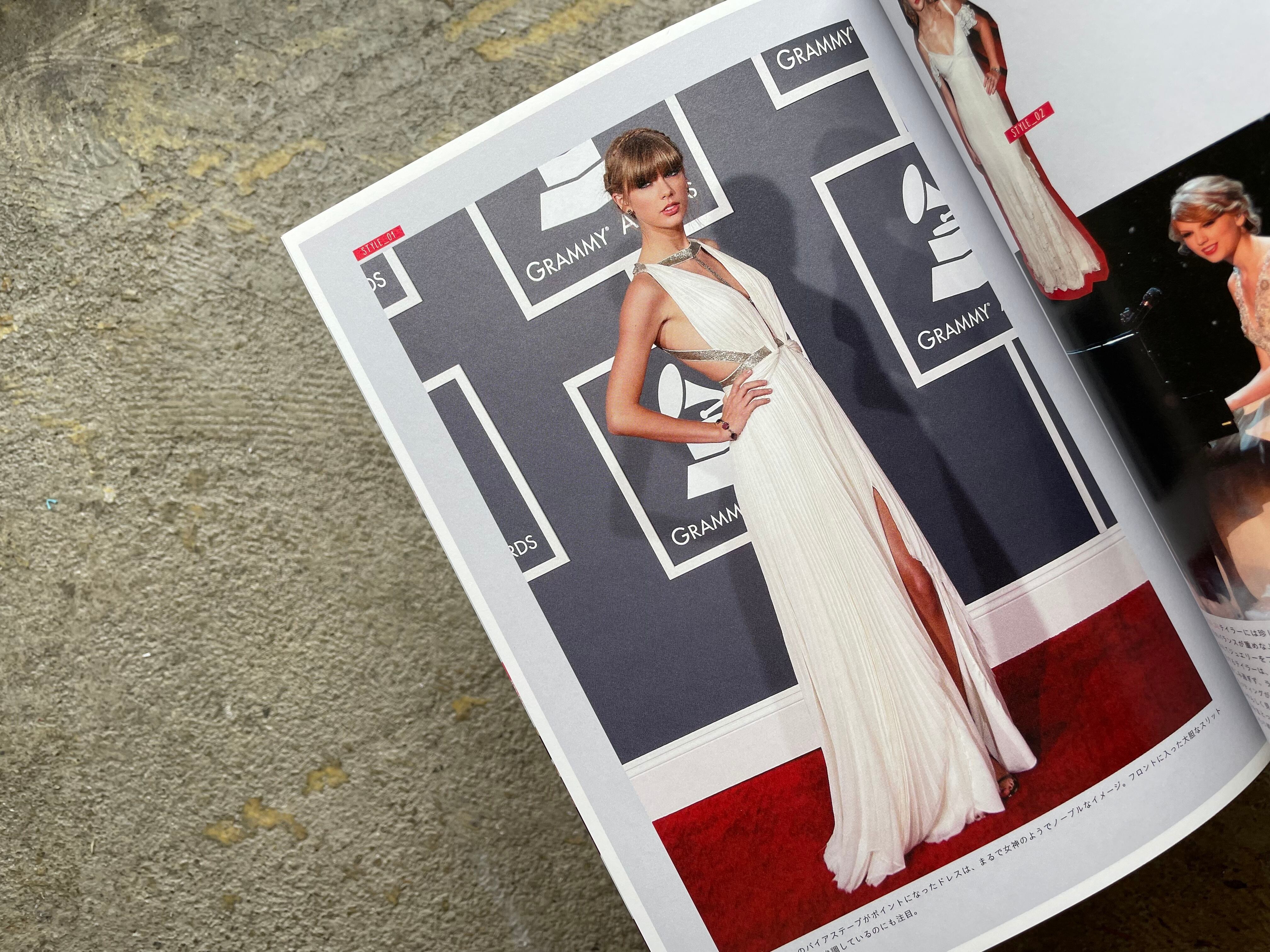 Love！TAYLOR SWIFT | STANDARD BOOKSTORE
