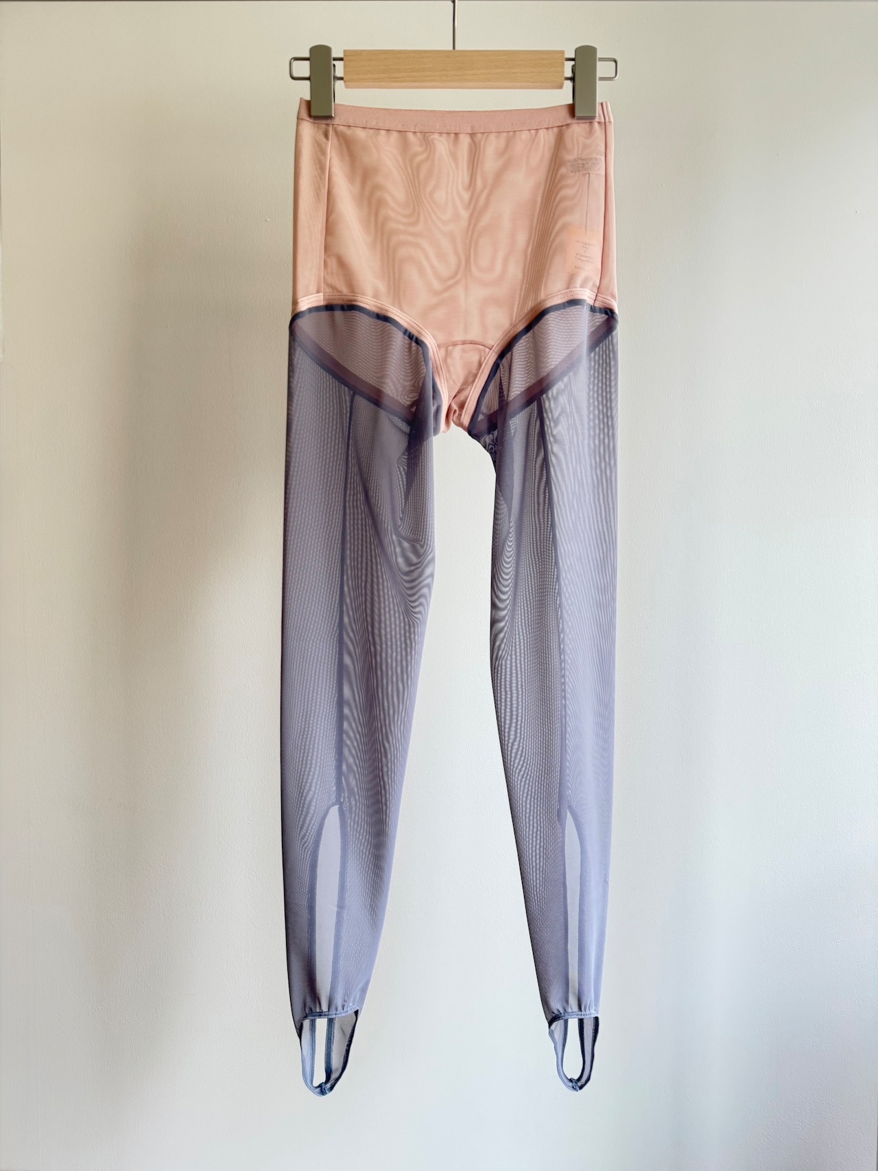 OVERNEATH/Leg073 Grey