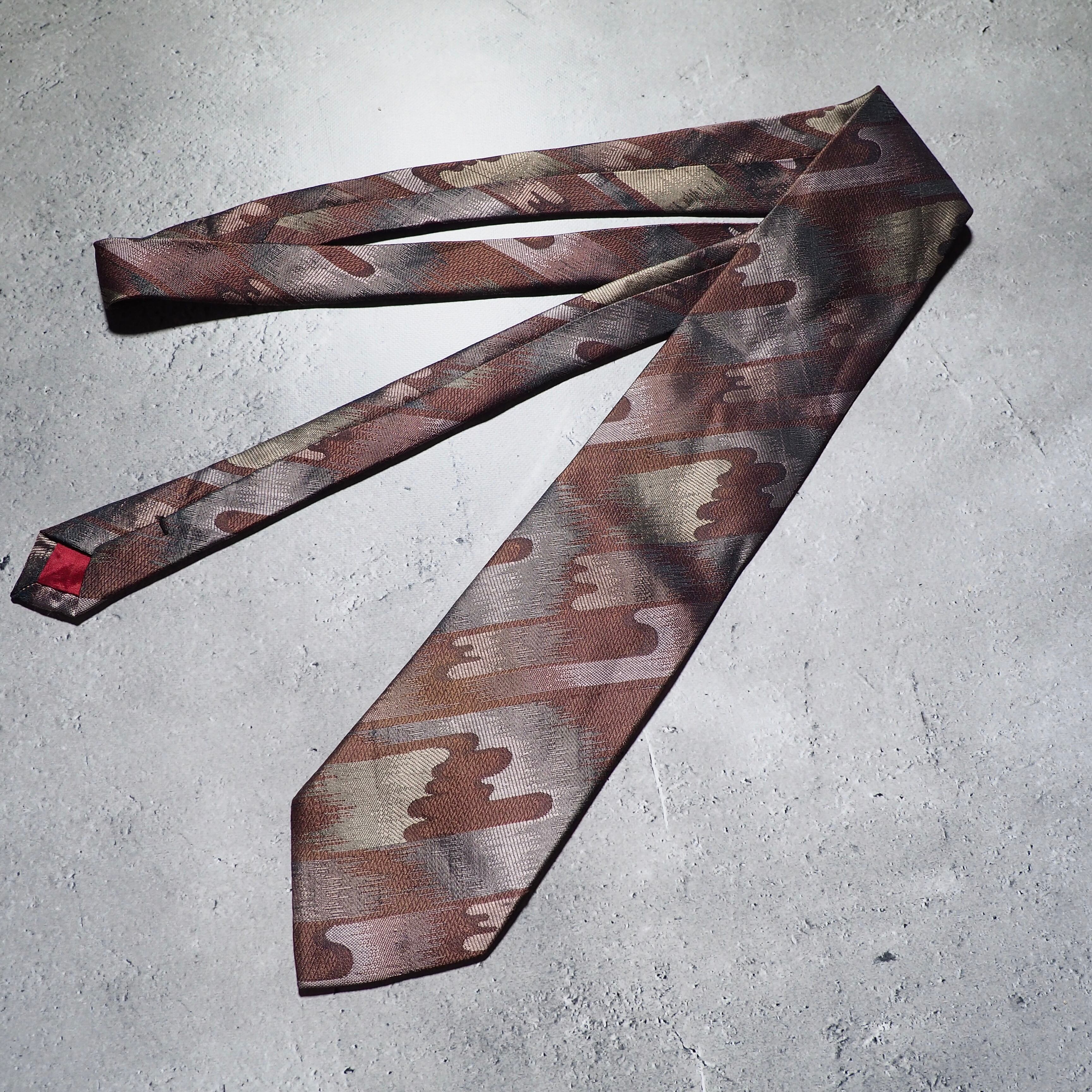 Undulation contemporary art embroidery vintage tie