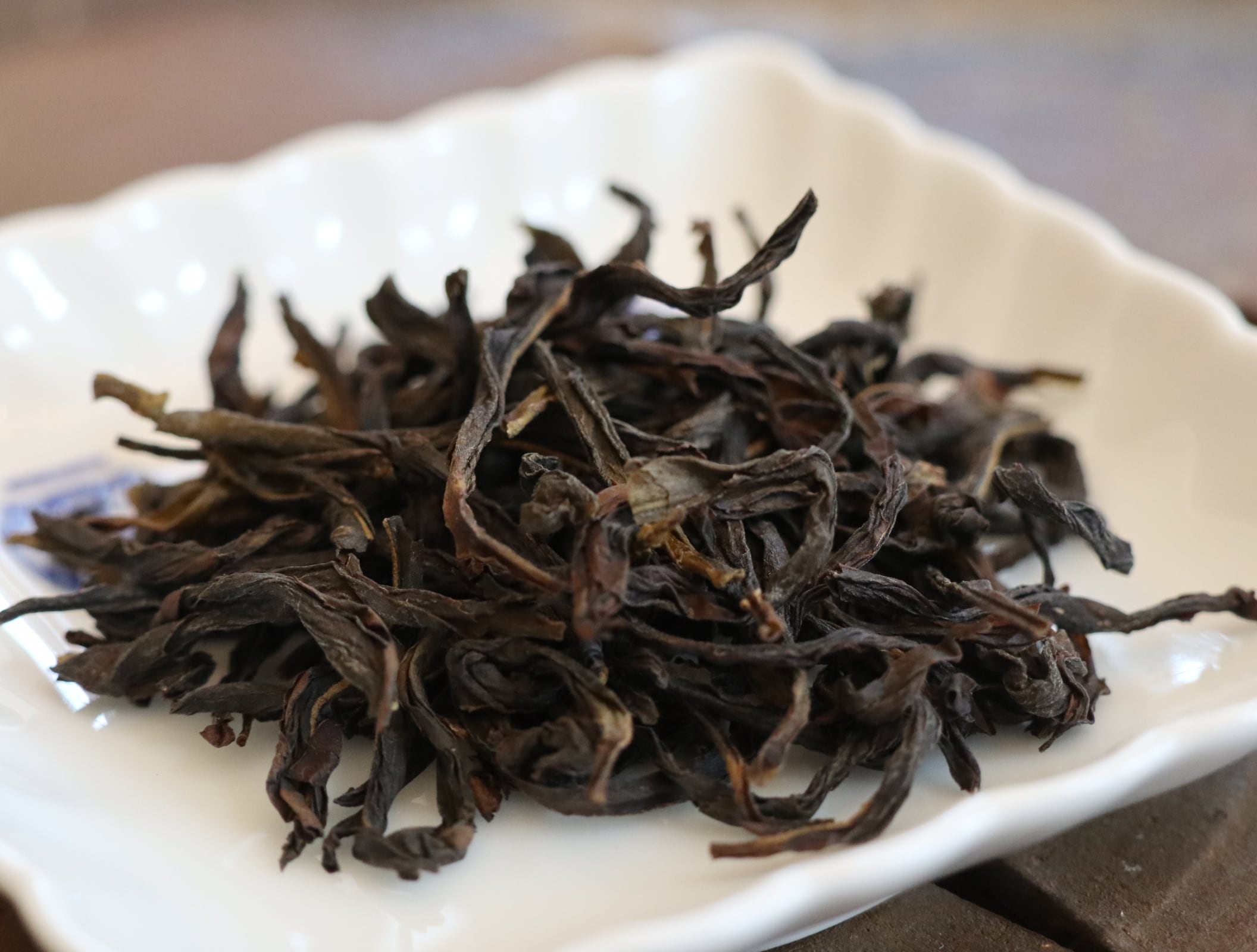 【鳳凰単叢(杏仁香)】:爽やかな香りと甘みが魅力~飲んだ後も持続する爽快感と気品。