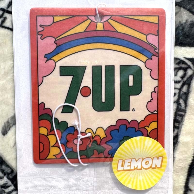 AIR FRESHENER/7UP、7UP/Peter Max/Flower（LEMONの香り）、7UP缶
