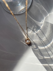 peanuts  pearl necklace