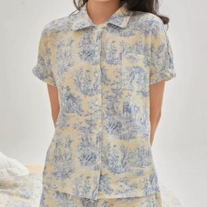 東インド会社風レトロプリントのコットンとリネンの着心地の良い半袖シャツBl-44101