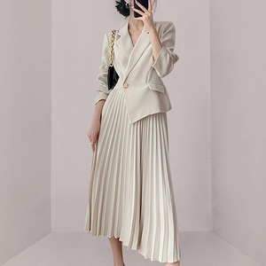 【送料無料】 ワンピース レディース 切り替えワンピース 切り替え ドッキングワンピース セットアップ風 長袖 ジャケット テーラードジャケット 開襟 プリーツスカート プリーツ アコーディオンプリーツ フレア ハイウエスト ロングワンピース ロング丈 ミモレ丈 オケージョン 大人 上品 きれいめ お呼ばれ OL オフィスカジュアル 謝恩会 同窓会 20代 30代 40代 50代 大きいサイズ S-XL 春 秋 冬 ベージュ