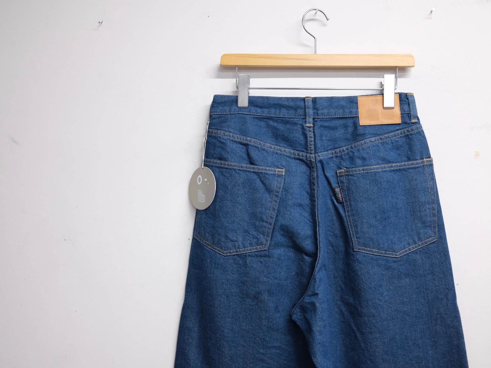 O-(レイチョウルイラボ)” IOS COMFORT 11oz” | Lapel online store