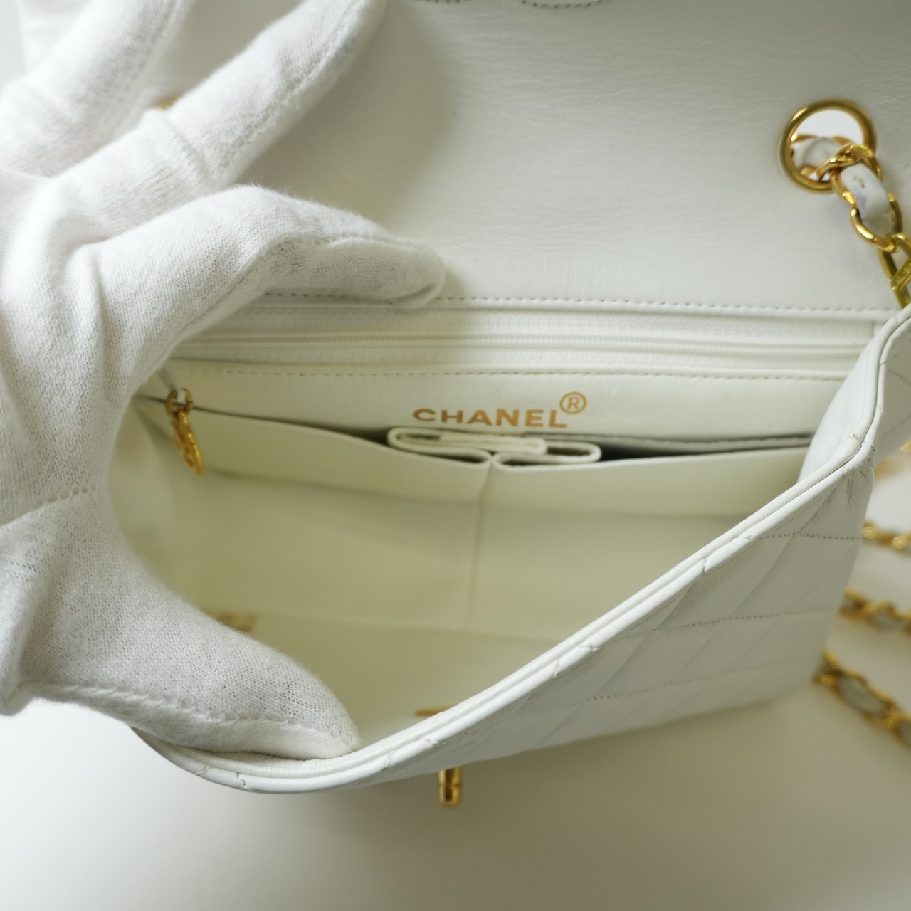 CHANEL シャネル ミニマトラッセ 20 ラムスキン シングルフラップ シングルチェーンバッグ ホワイト ゴールド金具 2番台