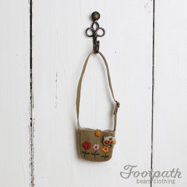 Vsb-40004 Emb beige bag brooch set