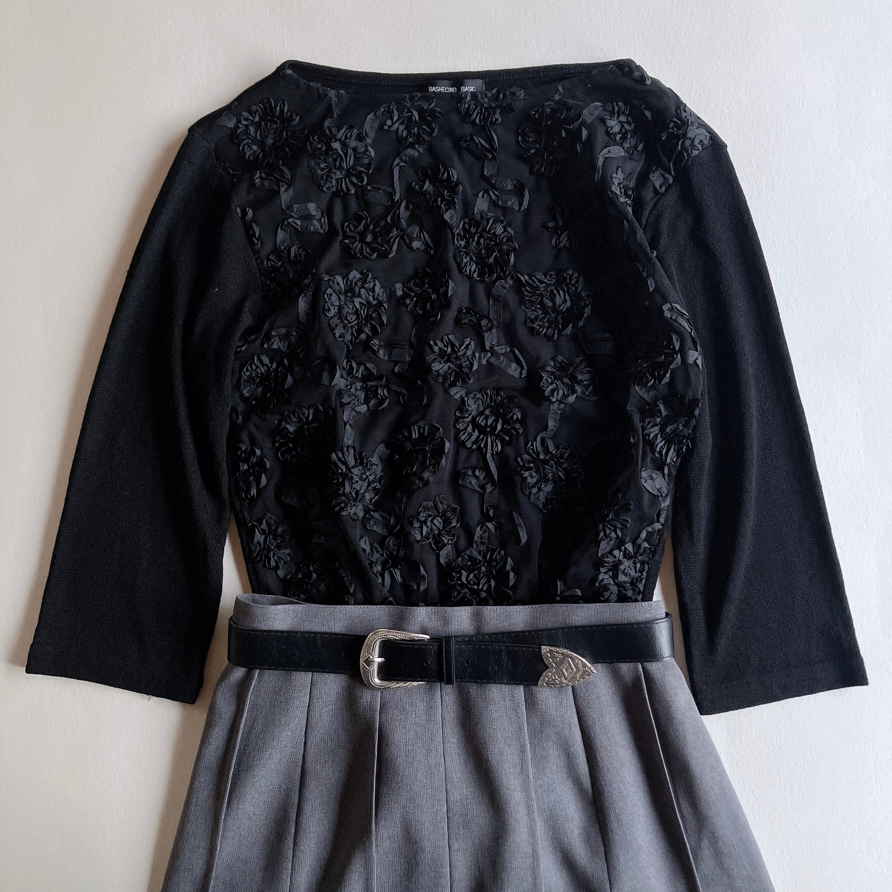仕入れ・購入サイト vintageヴィンテージレトロ古着flowerデザイン