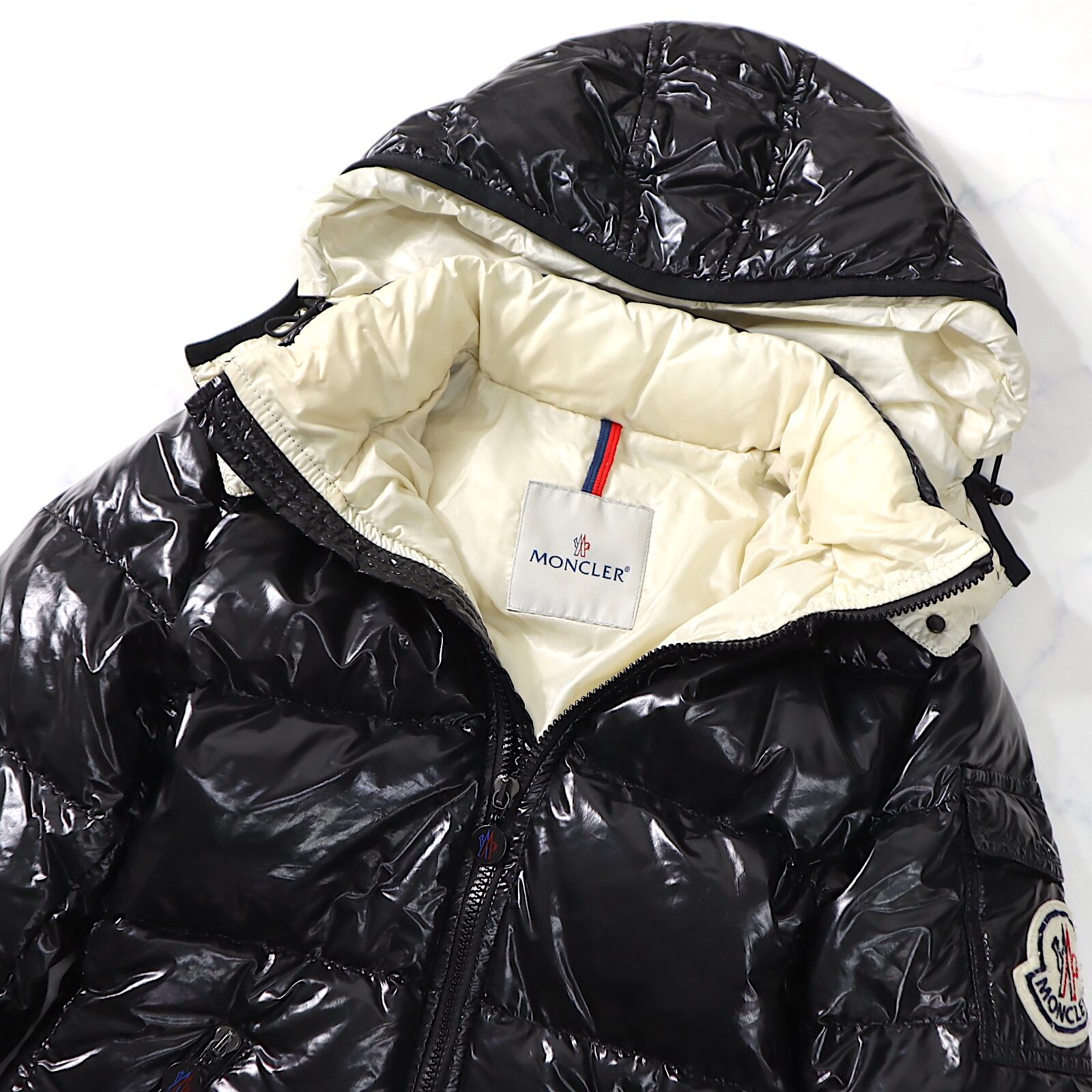 モンクレール MONCLER 国内正規品 BADIA フード付き ダウンジャケット