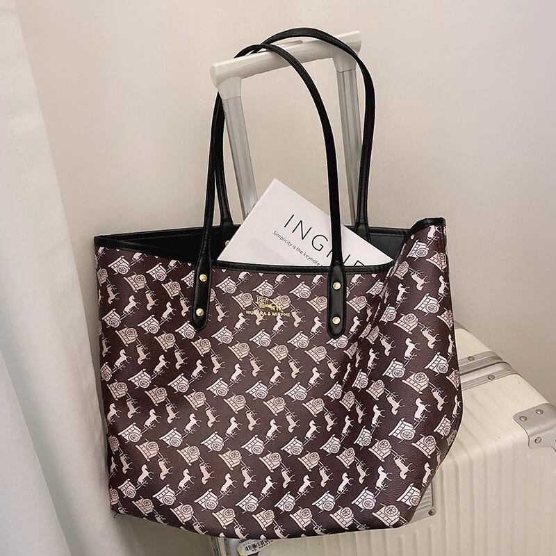 シンプルな女性の大きなバッグ女性2020新しい流行のファッション大容量ショルダーバッグネットレッドワイルドポータブルトートバッグ Tiancai_Wing_Bag33252852098