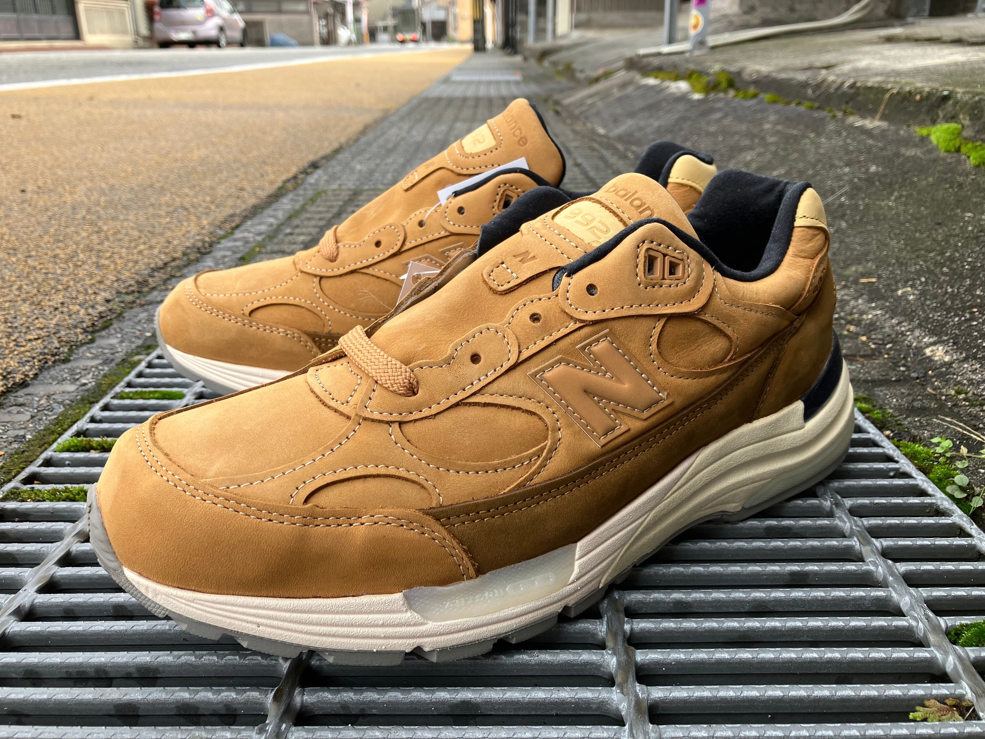 NEW BALANCE M992LX (WHEAT) | 