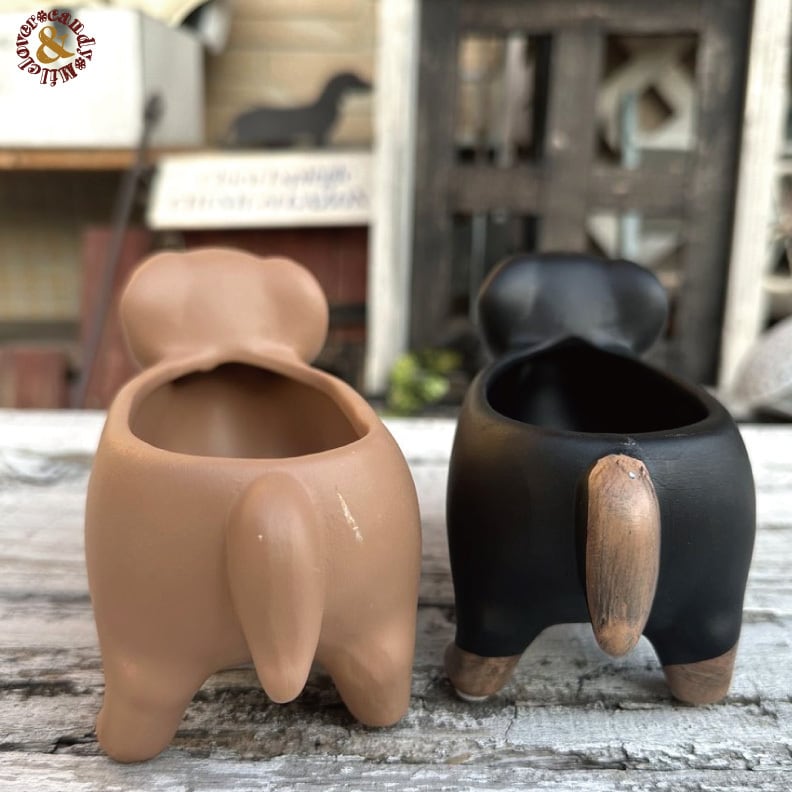 ちいさなダックスのテラコッタポット｜多肉植物 寄せ植え用 犬型