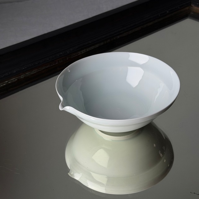 【中里博恒】青白磁 片口鉢