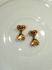 Twin heart pierce
