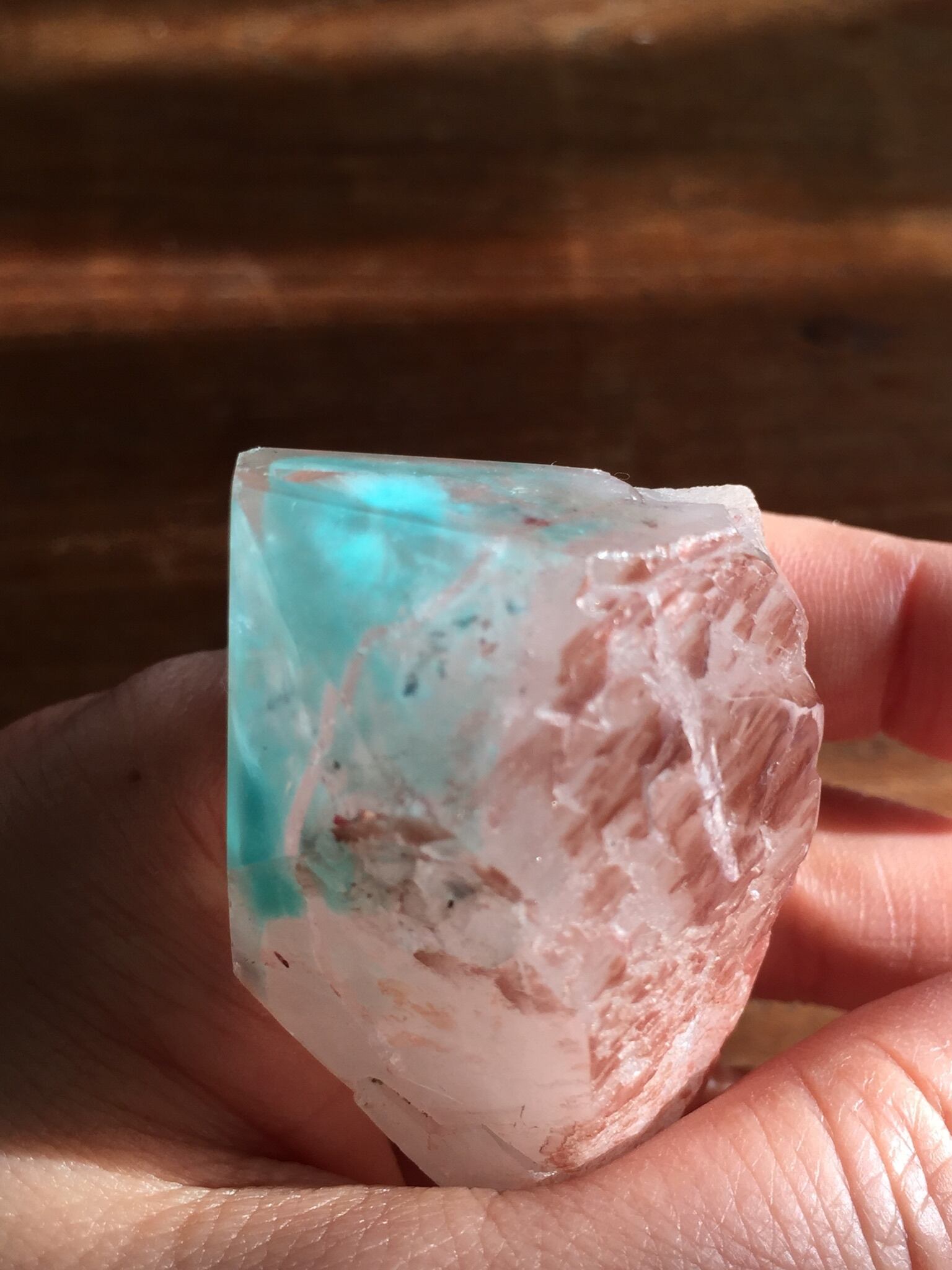 アホアイト イン クォーツ (メッシーナ産) | amenti crystal