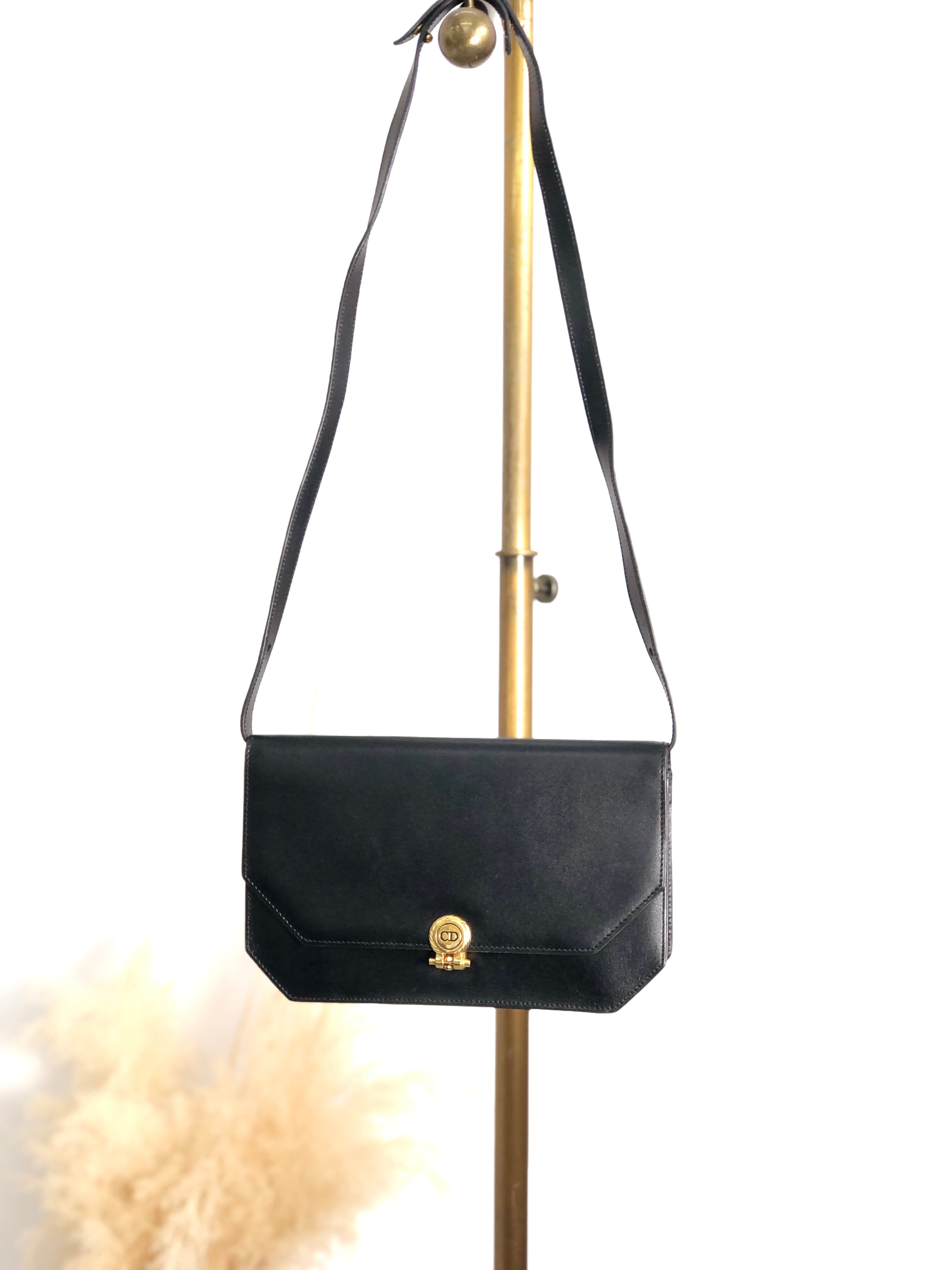 Christian Dior クリスチャン ディオール ショルダーバッグ ブラック CDロゴ レザー vintage ヴィンテージ オールド fkd5wp