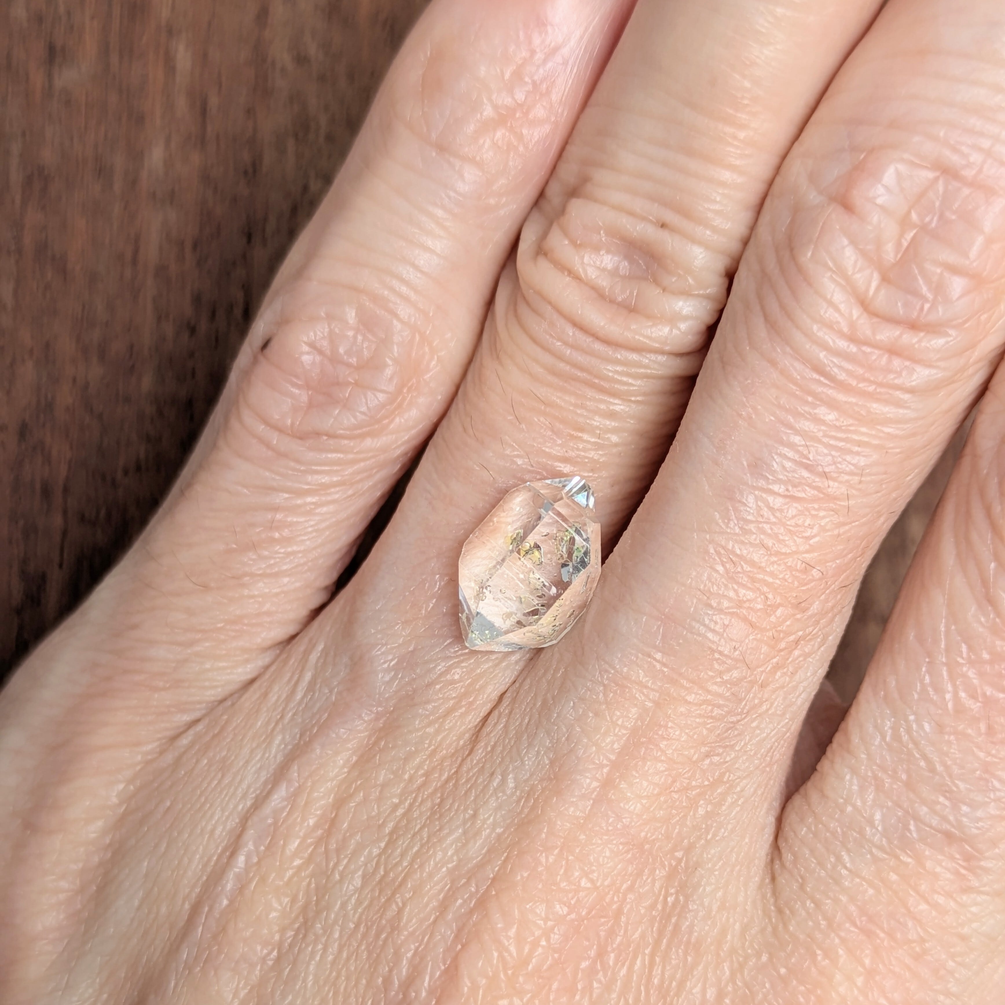 【パキスタン産】グインデルクォーツ オイル・イン・クォーツ原石 パキスタン産【3.11ct】PRO209490 | Gem's