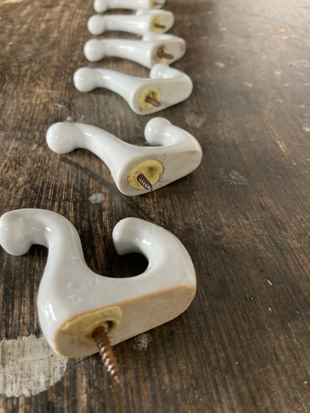 白磁のウォールフック