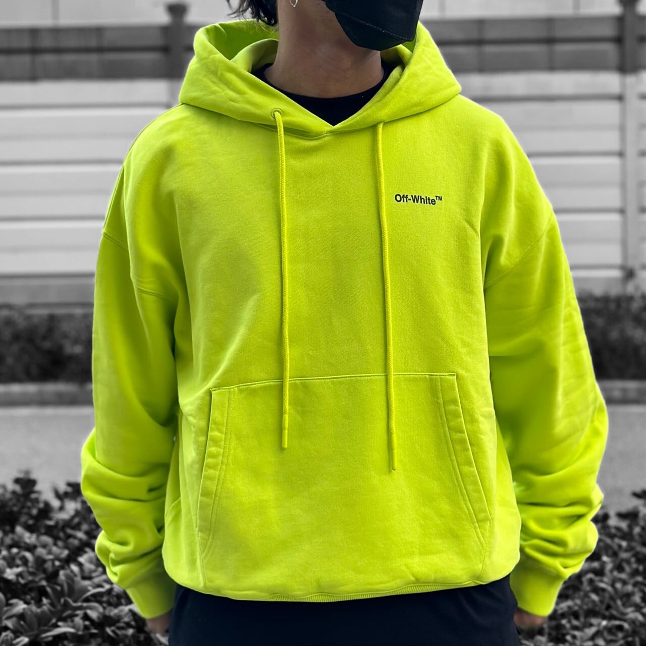 OFF-WHITE】CARAVAG ARROW OVER HOODIE(LIME/BLACK) | AYIN OFF-WHITE】CARAVAG ARROW OVER HOODIE(LIME/BLACK) | AYIN