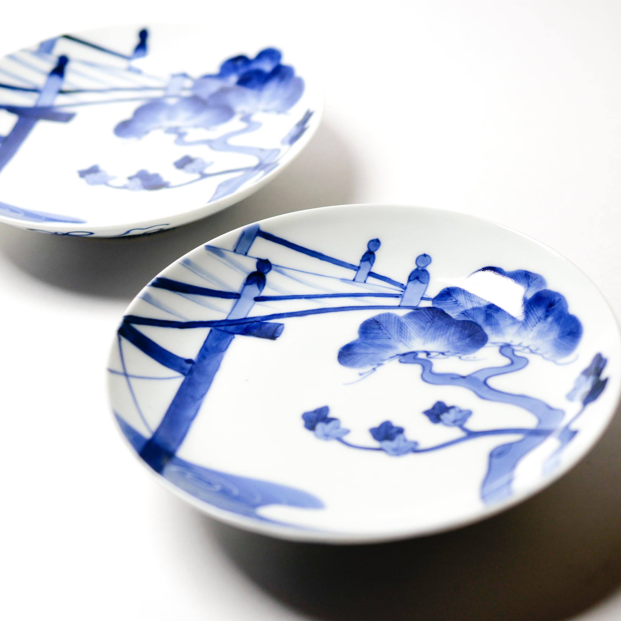 小皿 松竹梅 染付 丸窓 3枚 明治 大正 小皿 松竹梅 染付 丸窓 3枚 明治 大正 【公式通販】