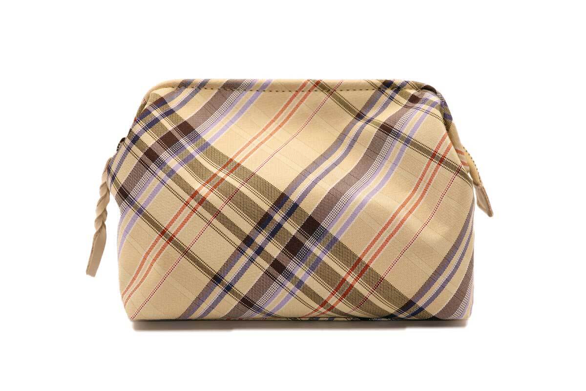 b33f08a13d7d7eb888918d4f59f7d6