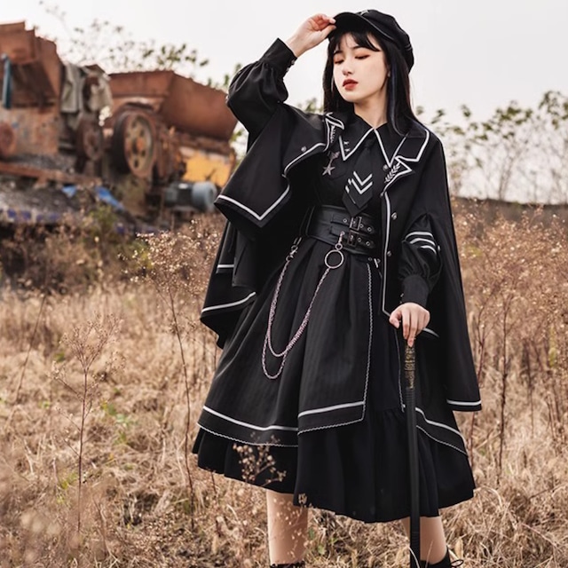 With U ゴスロリ系 ファッション ロリータ ミリロリ 軍服 マント ワンピース セットアップ かっこいい コンカフェ衣装 かわいい ゴシック 原宿系 かわいい 地雷系 量産型 Y2K Z世代